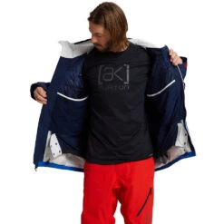 Burton [ak] Gore-Tex Swash Snowboardjacke Dress Blue/Flame Scarlet/Lapis Blue Herren -Skiausrüstungs Geschäft ak burton swash jacket dress blues 10001107 401 02 gross71AqLxOWW5KrH
